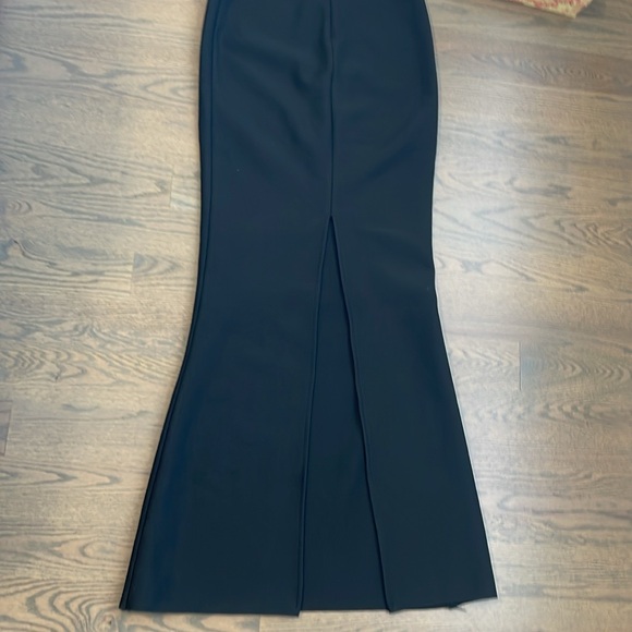 Black Strapless embellish gown - Picture 4 of 5